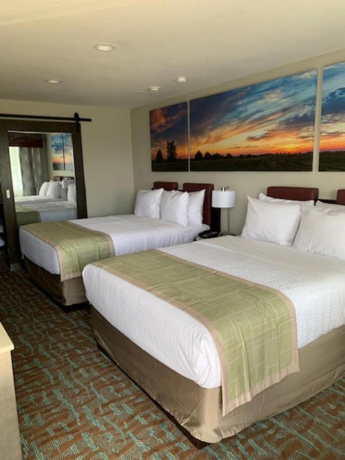 Days Inn By Wyndham Bellville Mansfield Экстерьер фото